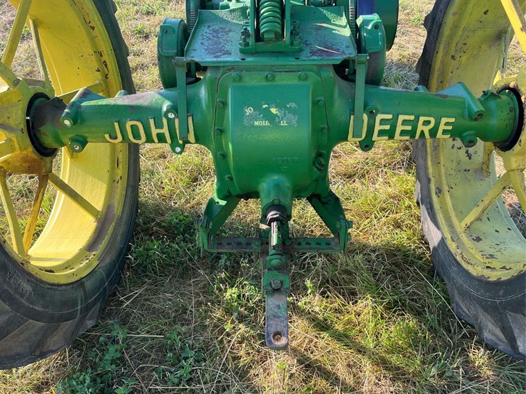 john-deere-b-image-38