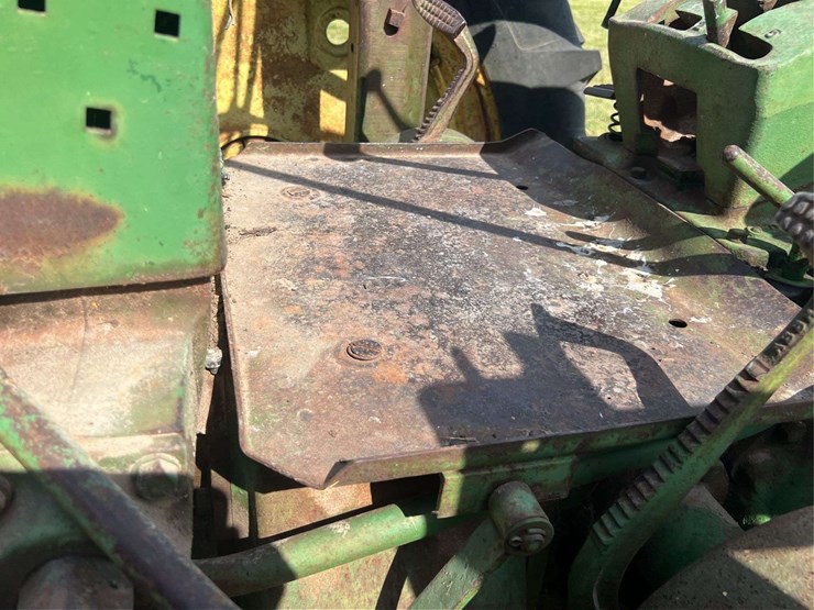 1956-john-deere-60-image-47