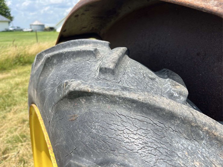 john-deere-g-image-39