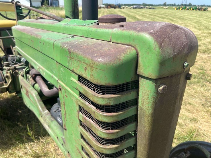 1951-john-deere-b-image-13