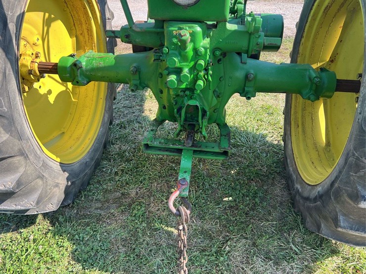 john-deere-b-image-39