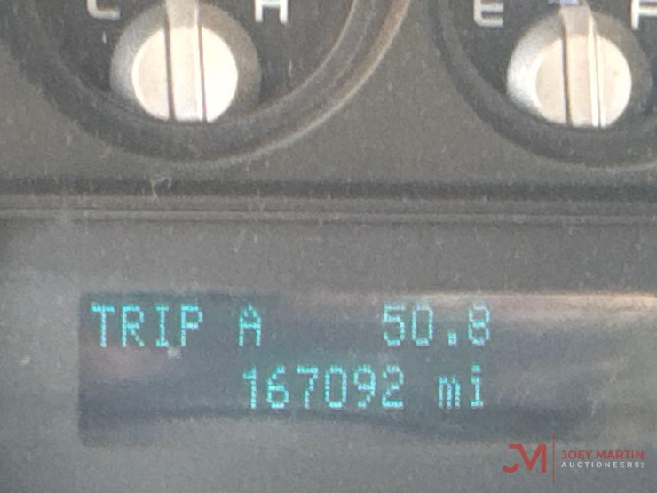 2015-ford-f750-xl-image-33