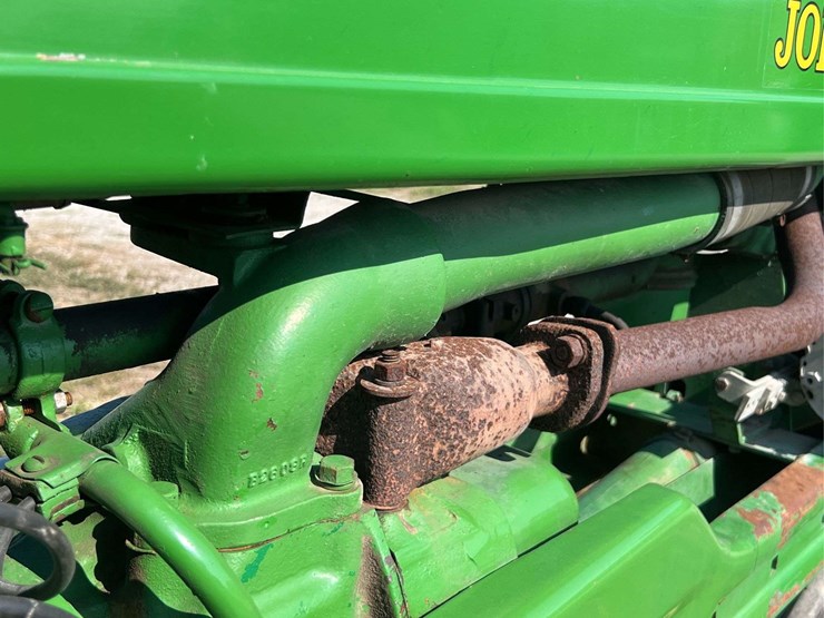 john-deere-b-image-27