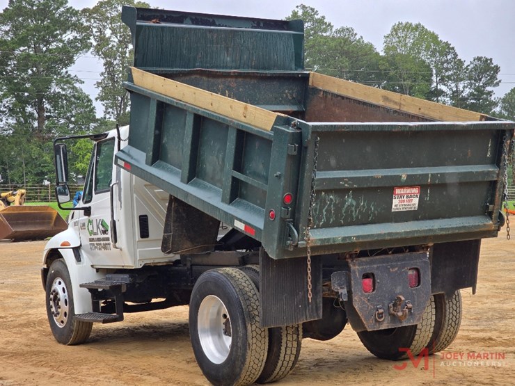 2002-international-durastar-4300-image-5