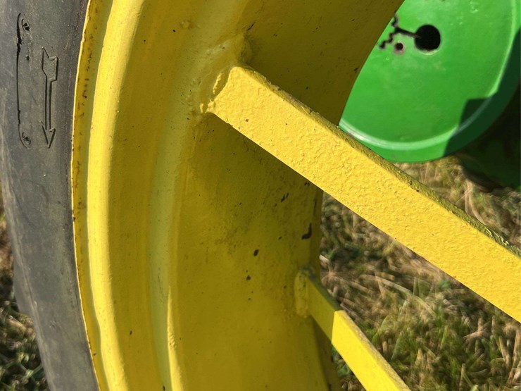 john-deere-b-image-50