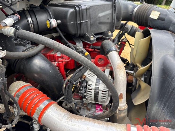 2015-ford-f750-xl-image-23