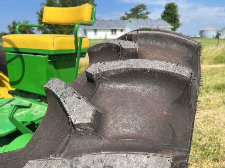 john-deere-aw-image-70