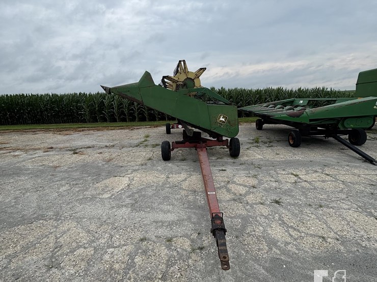john-deere-215-image-7
