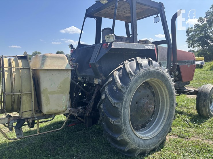 1987-case-ih-1896-image-3