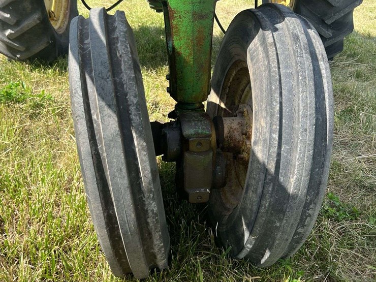 1956-john-deere-60-image-16