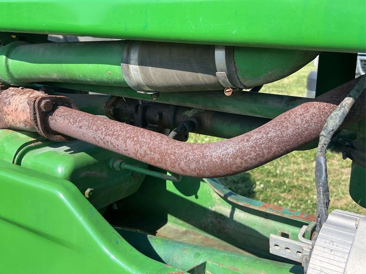 john-deere-b-image-25