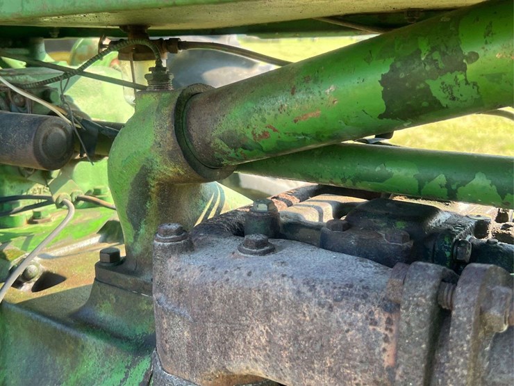 1956-john-deere-60-image-32