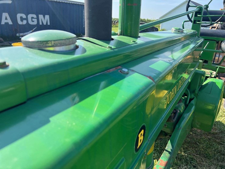 john-deere-b-image-13