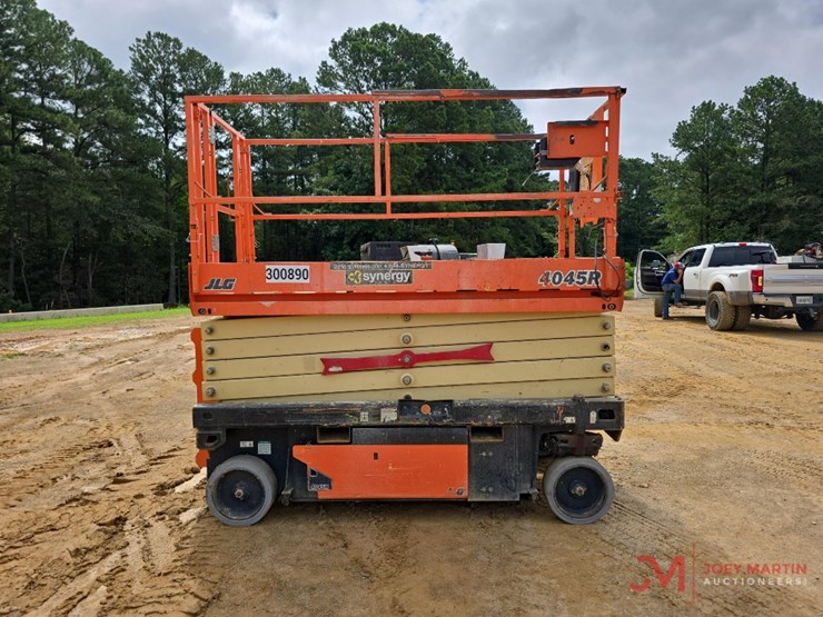 jlg-4045r-image-2