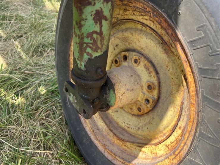 1951-john-deere-b-image-28