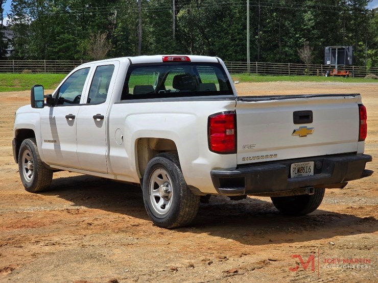 2015-chevrolet-silverado-image-5