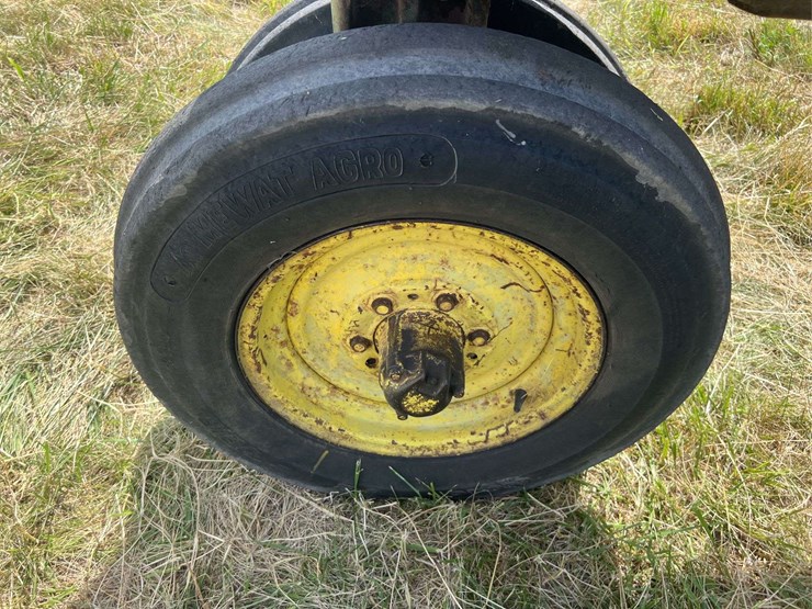 1954-john-deere-70-image-24