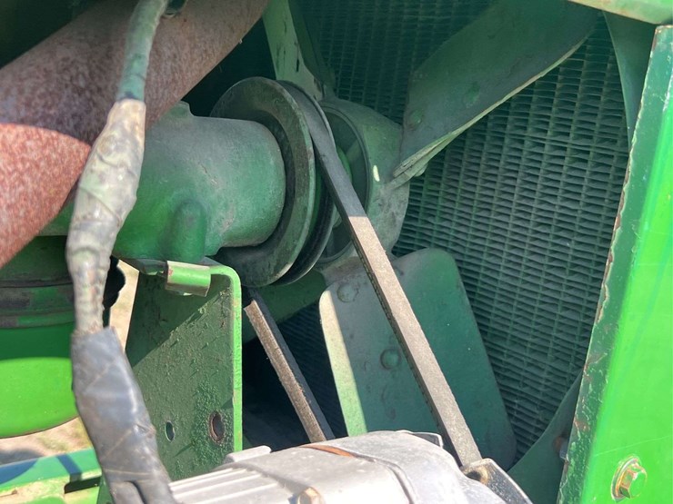 john-deere-b-image-24