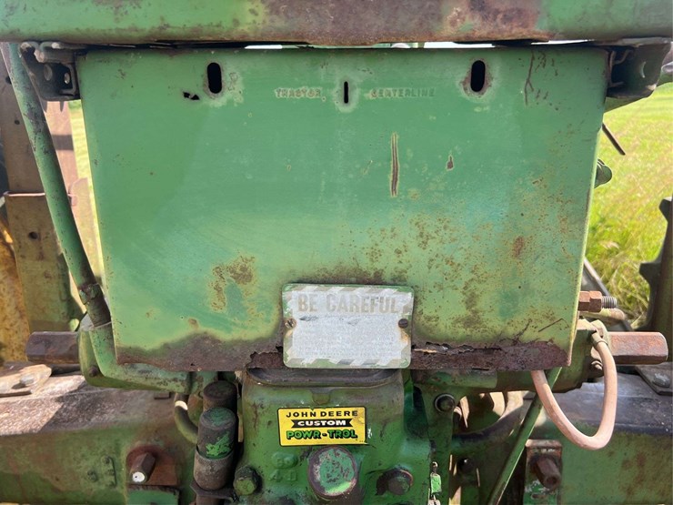1956-john-deere-60-image-44