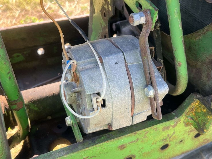 1956-john-deere-60-image-27