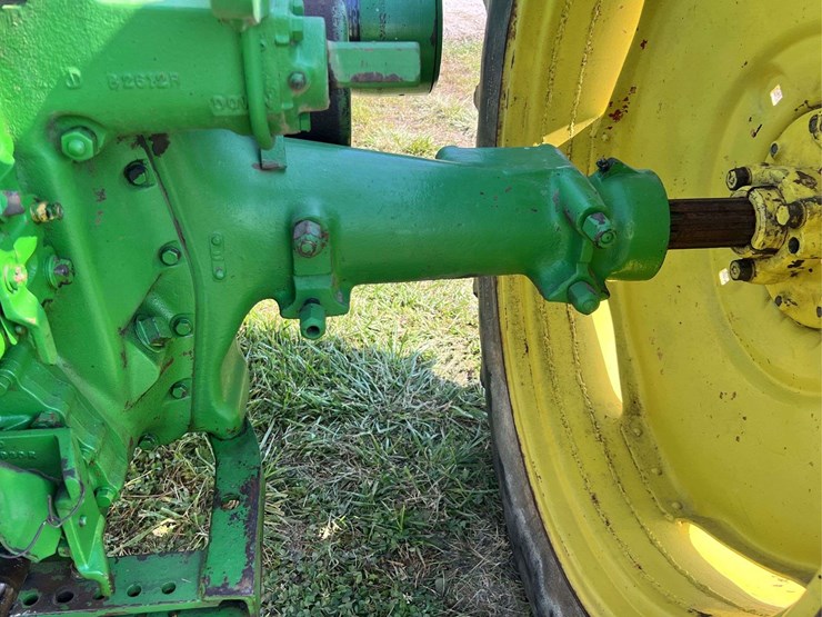 john-deere-b-image-43