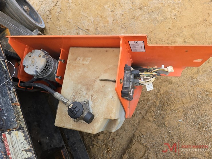 jlg-4045r-image-11