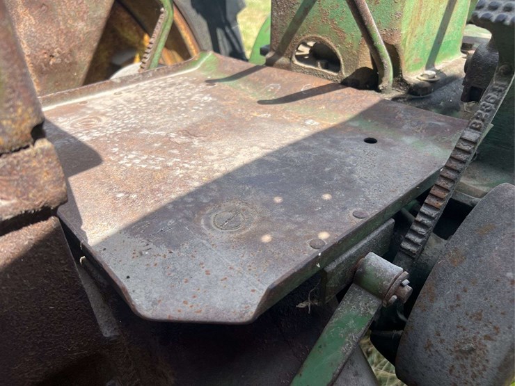 1951-john-deere-b-image-63