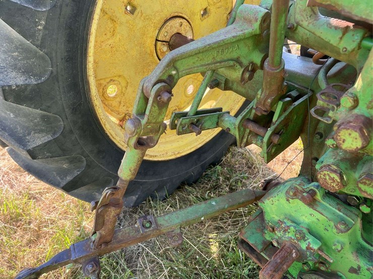 1956-john-deere-60-image-47
