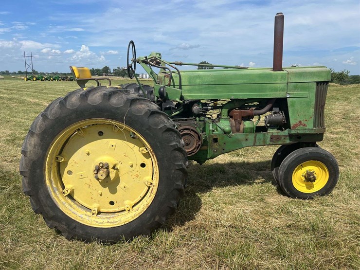 1954-john-deere-70-image-2