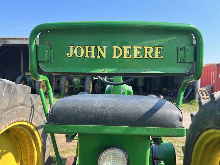 john-deere-b-image-47