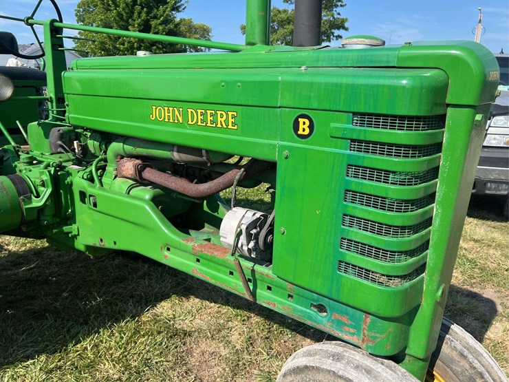 john-deere-b-image-10