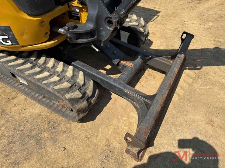 2020-deere-30g-image-7