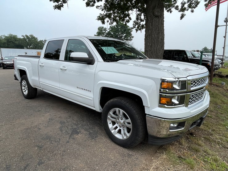 2015-chevrolet-silverado-1500-image-3