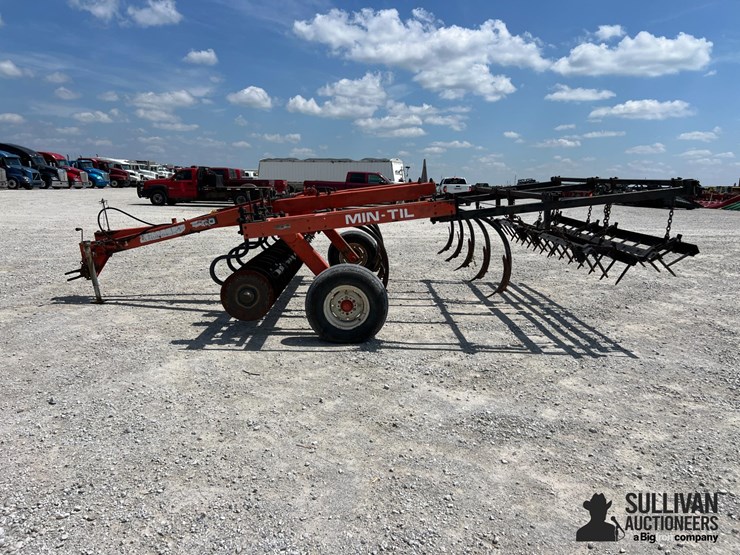 allis-chalmers-1500-image-8