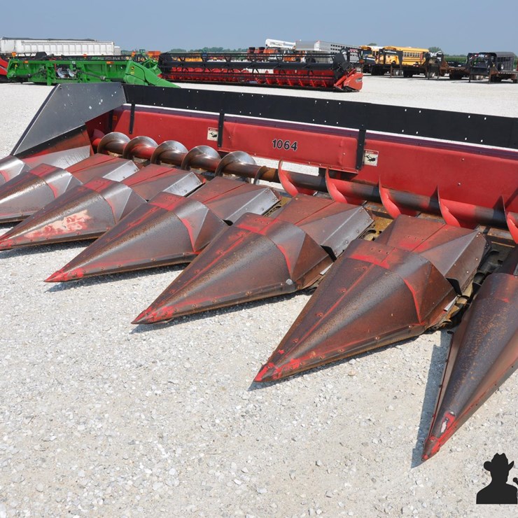 CASE IH 1064