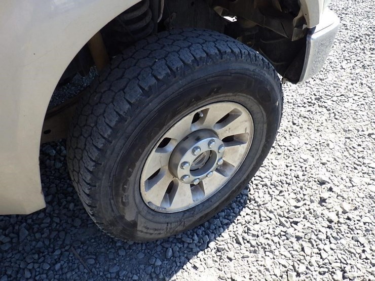 2008-ford-f350-image-31