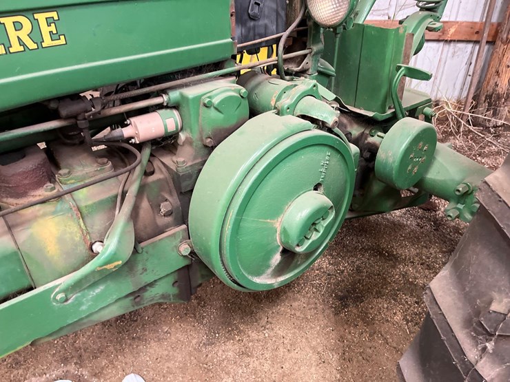 john-deere-b-image-14