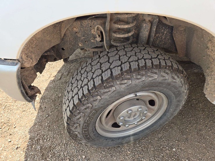 2014-ford-f250-image-16