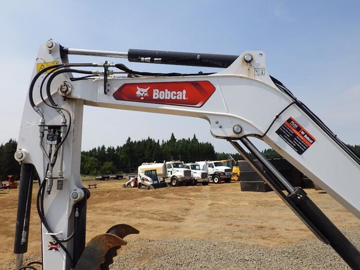 2022-bobcat-e42-image-17