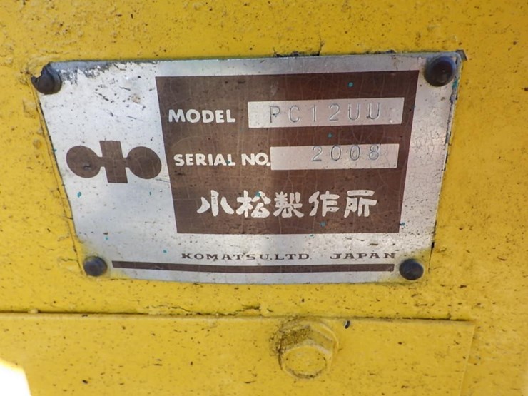 komatsu-pc12uu-image-30