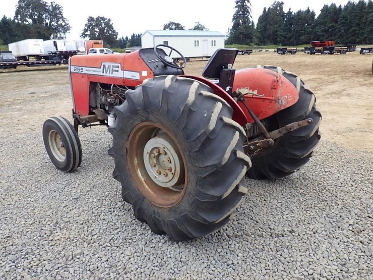 massey-ferguson-255-image-5