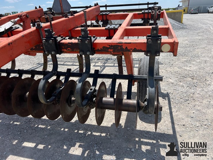 allis-chalmers-1500-image-14
