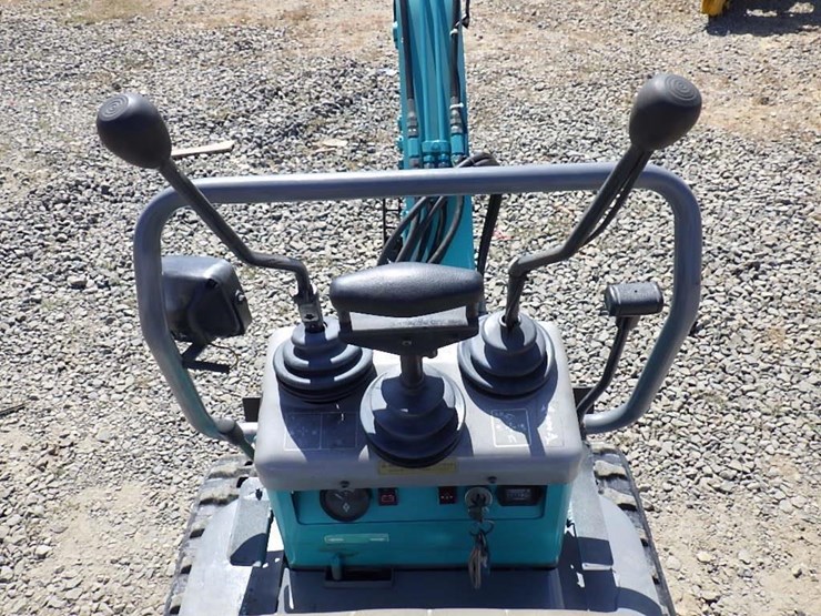 kobelco-sk007-image-18