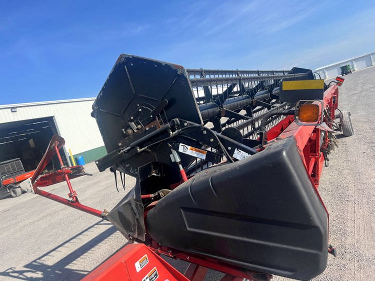 2004-case-ih-1020-image-3
