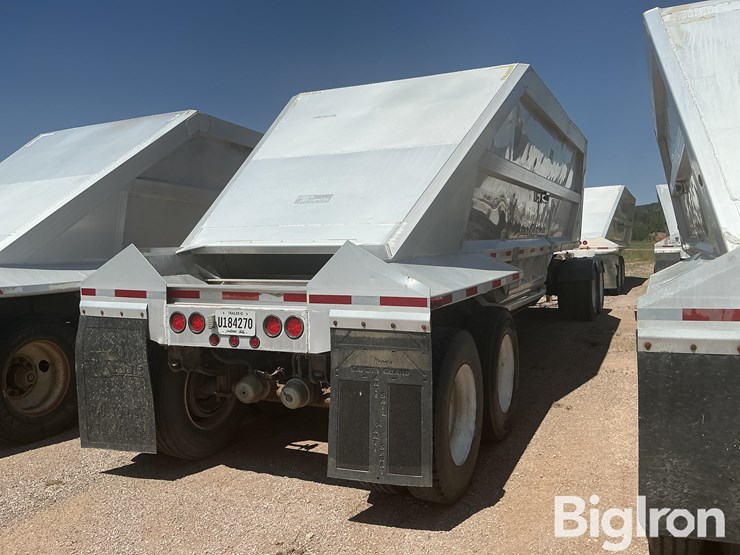 2003-travis-35-ft-image-7