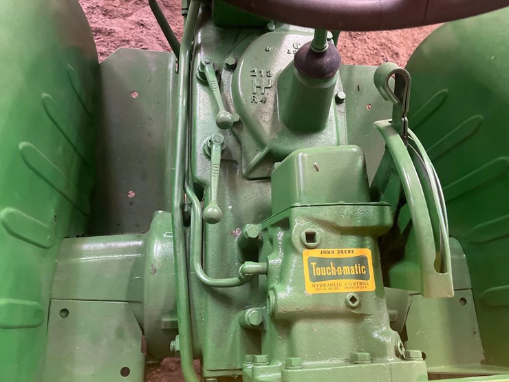 john-deere-m-image-17