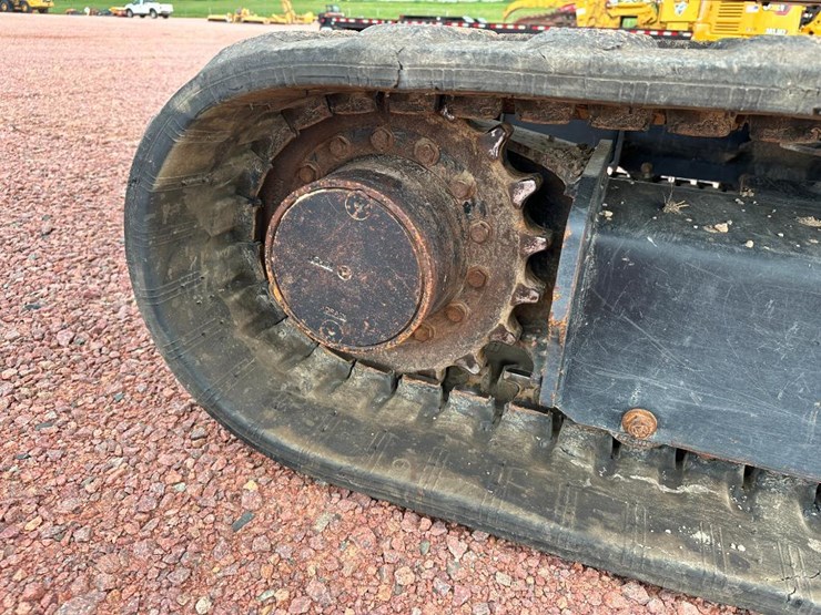 2020-caterpillar-306-cr-image-15
