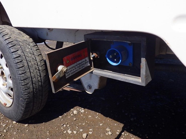 2008-miles-zx40st-image-22