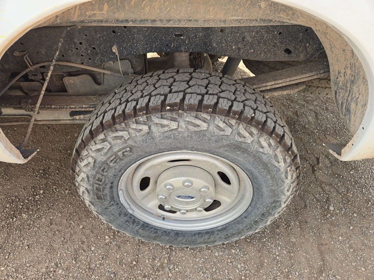 2014-ford-f250-image-15