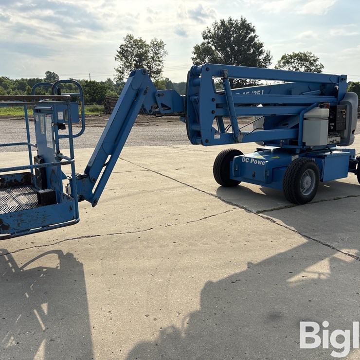 2000 GENIE Z45/25J
